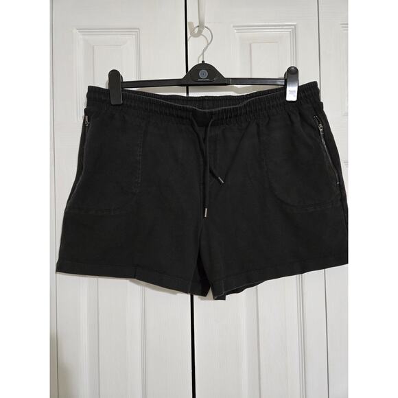 Athletic works xxl women's black shorts - Picture 1 of 9